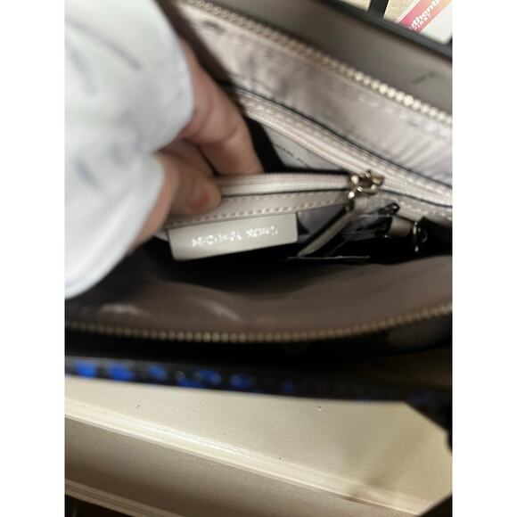 NWT Michael Kors Black Electric Blue Leopard Saffiano Mercer Large Tote - Picture 13 of 16